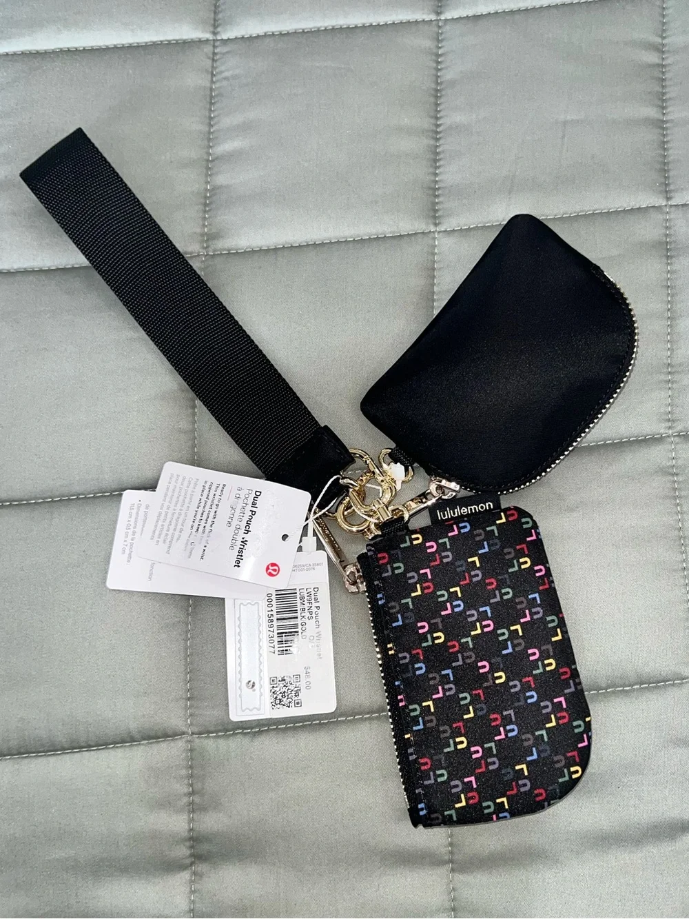 lululemon athletica compact wristlet